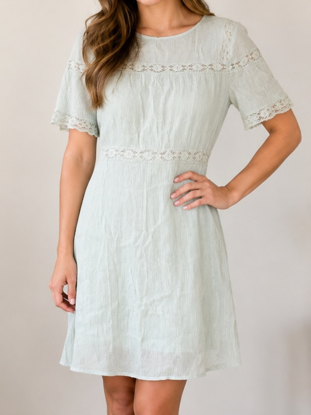 Stevie & Co mint lace midi dress size S